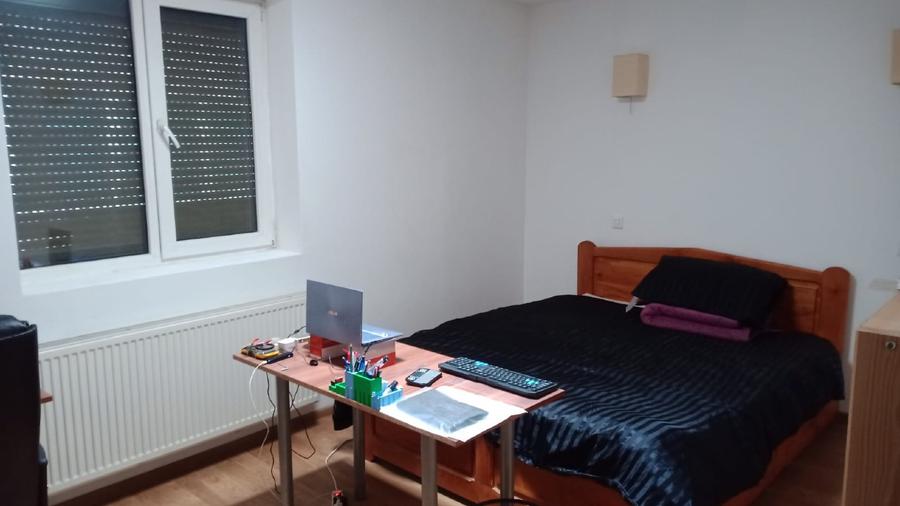 Apartament mare in vila cu curte - 2