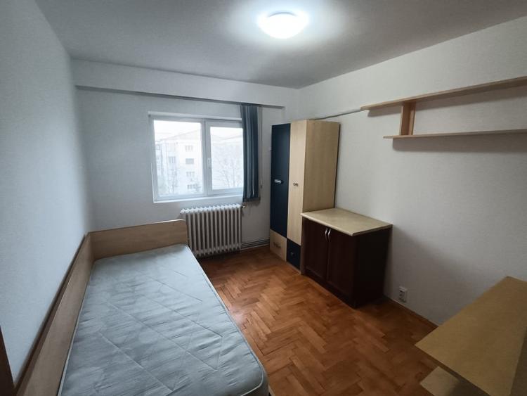 APARTAMENT 3 CAMERE, DECOMANDAT, ETAJ 4 DIN 5, CANTA, MOBILAT SI UTILAT, 1983 - 5