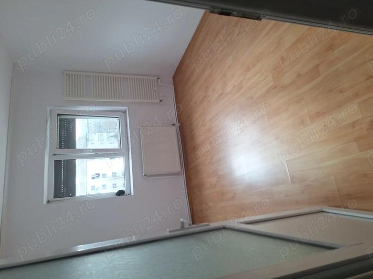 Vand apartament 3camere decomandat - 6