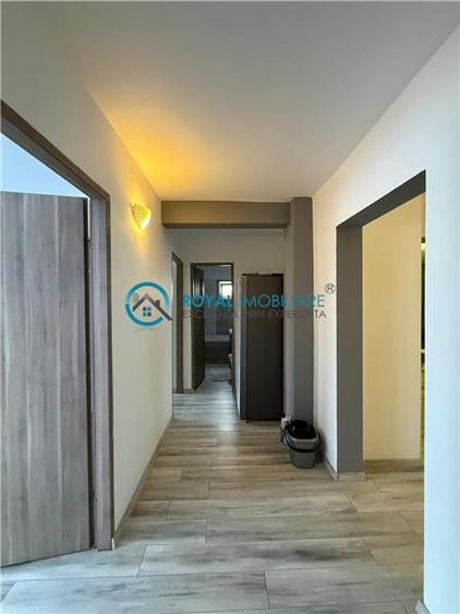 Royal Imobiliare - Apartament 3 camere zona 9 Mai - 11
