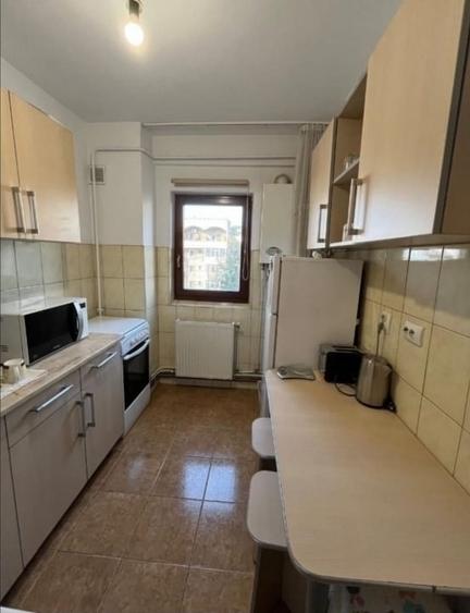 Etajul 3- gara-2 camere decomandate - 3