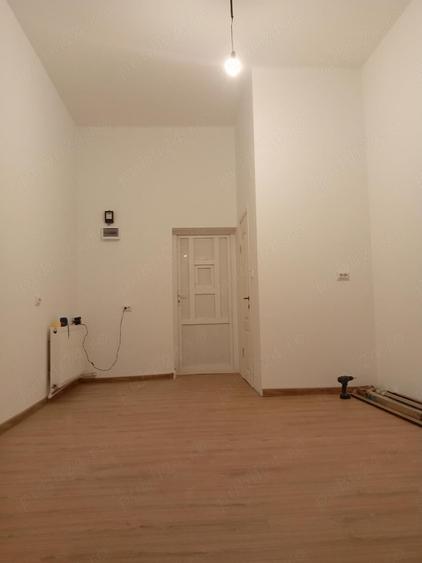 Inchiriez spa?iu comercial - 2