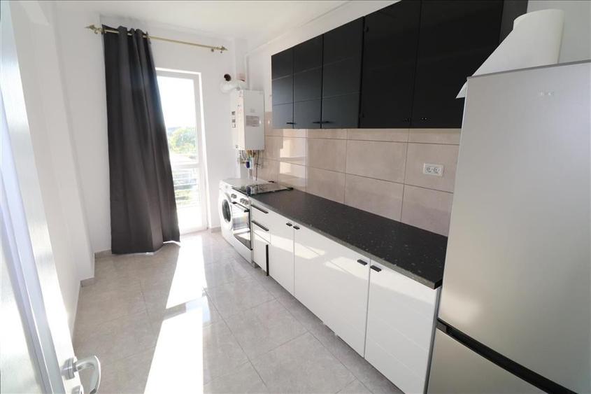 Apartament 2 camere,mobilat si utilat, bloc nou, central, parcare - 4