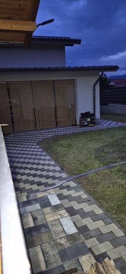 Vand casa noua din caramida - 1