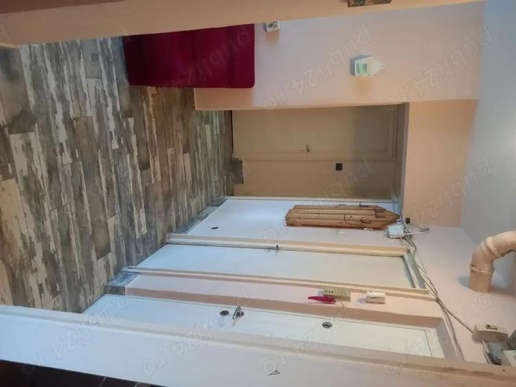 De vinzare apartament 2 camere conf.1 - 1