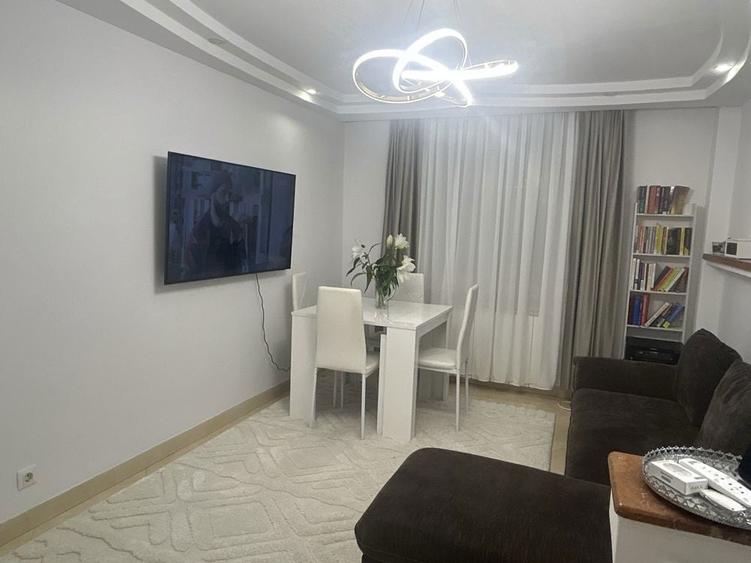 Apartament complet renovat/mobilat/3 camere/2 parcari/84 mp - 6