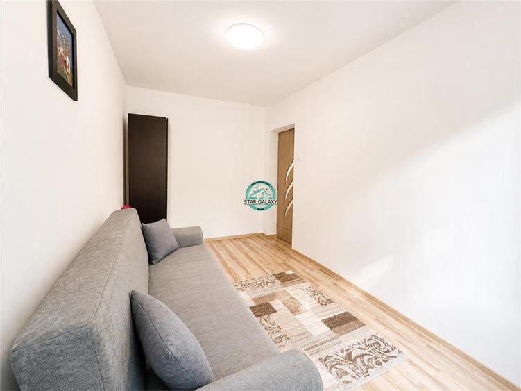 Vand apartament cu 3 camere, ETAJ 1, 7 Noiembrie 8 minute de UMF - 9