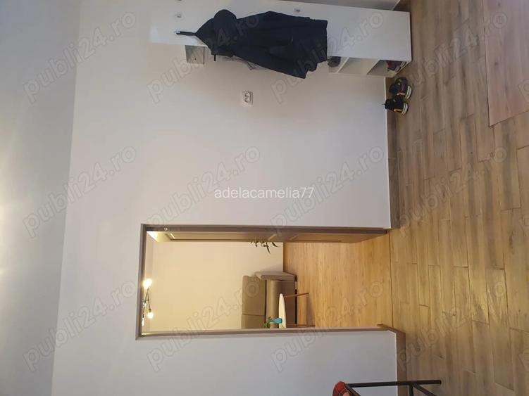 Vand casa recent renovata.