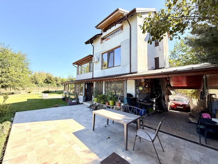 Doua etaje in vila pe malul lacului Grivita birouri rezidential - 3