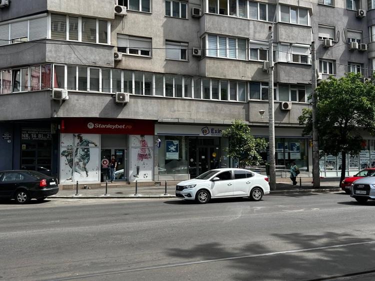 Spatiu Comercial Nicolae Titulescu, Inchiriat Banca Romaneasca si Westgate - 1