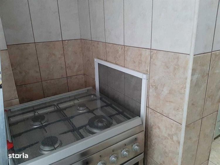 Apartament 2 camere decomandat, complet mobilat, zona Burdujeni etaj 1 - 7