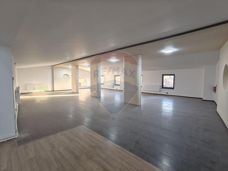 Spațiu comercial, 535.57mp de închiriat, zona autogara Gherla - 10