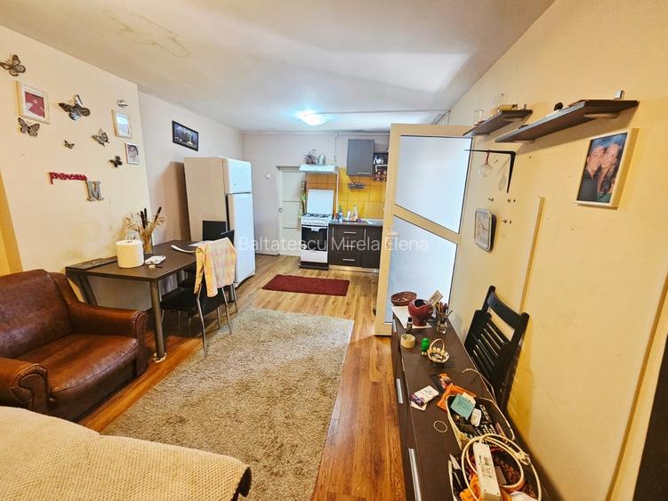 Casă cu teren generos de 1.297 mp, zona Rudului – Ploiești Casă cu teren generos de 1.297 mp, zona Rudului – Ploiești
