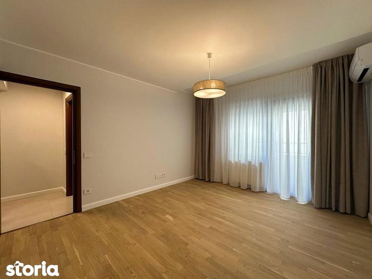 Apartament cu 4 camere în Aviatorilor