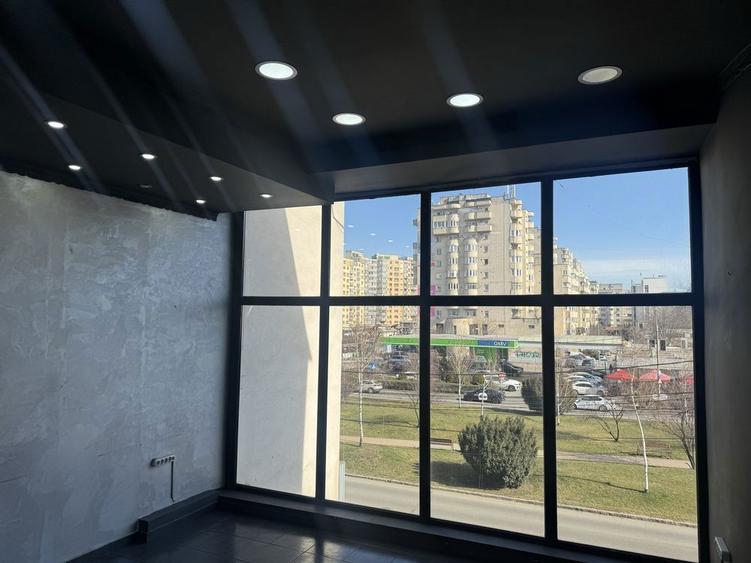 Dau in chirie spatiu comercial 50 MP Marasti sens giratoriu - 5