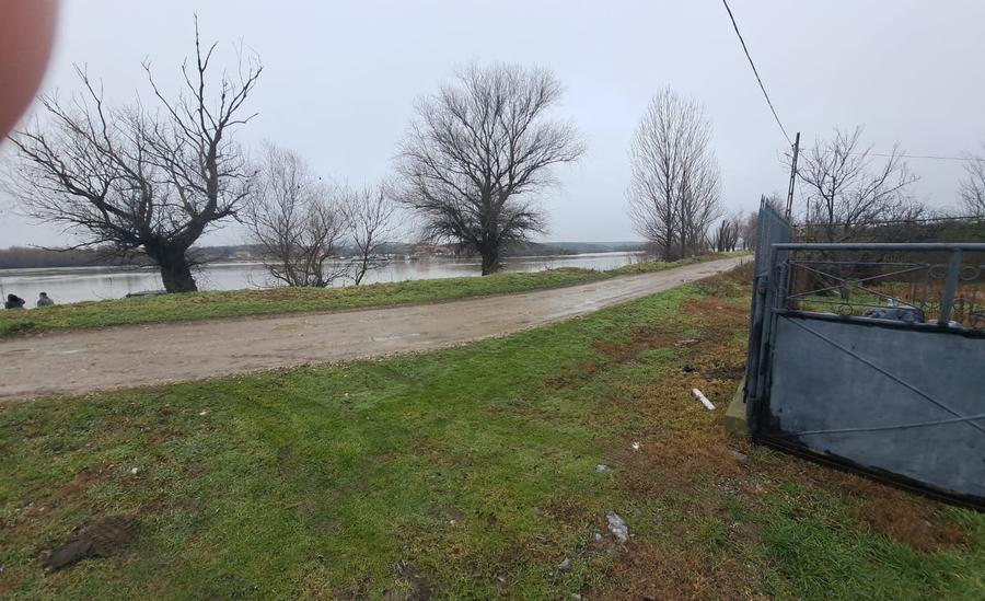 Delta Dunarii - Ilganii de Jos - casa cu deschidere la Dunare - 1