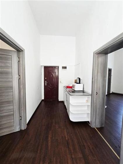 Apartament ultracentral de inchiriat- 3 camere - 5