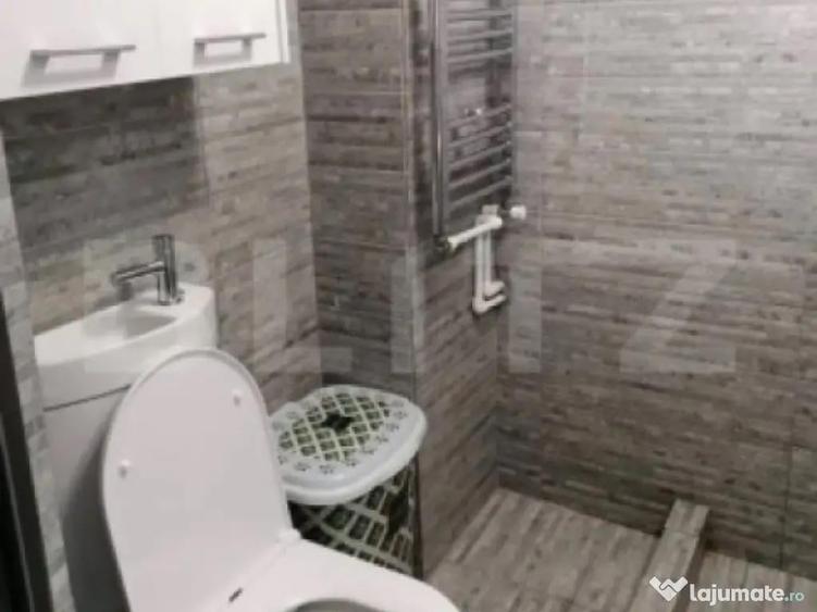 Apartament de vanzare, cu 2 camere, 29 mp, zona Dacia - 10