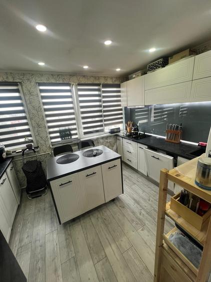 Apartament 3 camere - mobilat la cheie , 1  Decembrie 1918 - 3