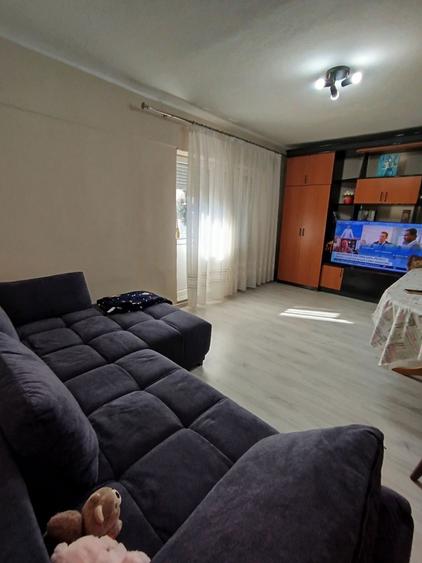 Apartament 3 camere Carpati 2 etaj 1 - 6