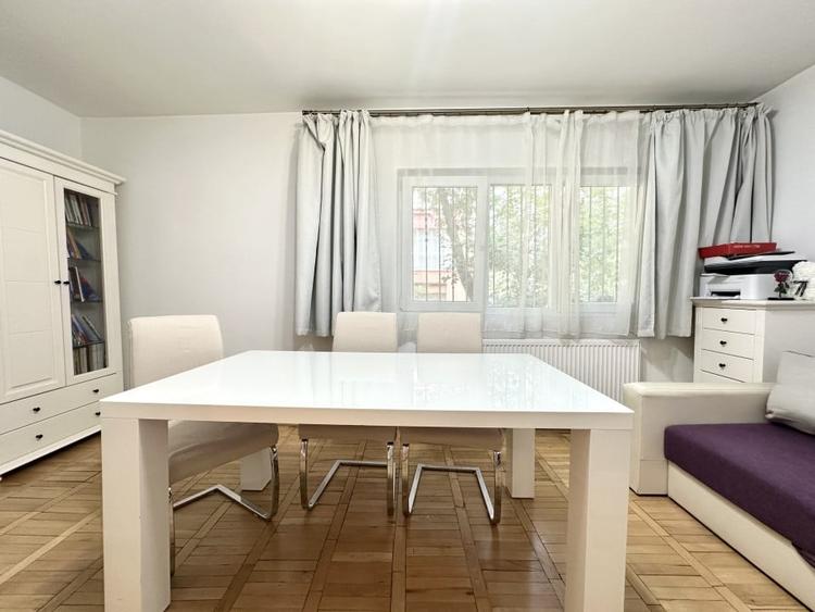 Apartament renovat, 3 camere, 60 mp utili, parter - zona Lipovei - 3