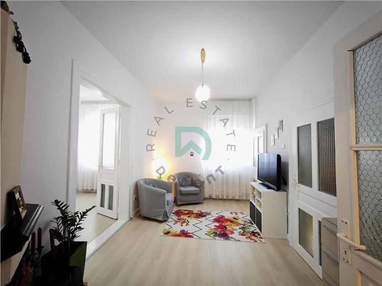 Casa 3 camere de vanzare,  Brasovul Vechi - 15