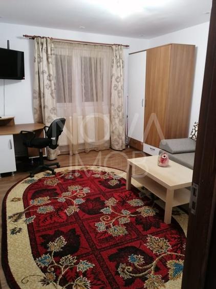 De inchiriat garsoniera - Zona Strand - 9