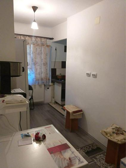 Garsoniera de vanzare 1 mai - 1