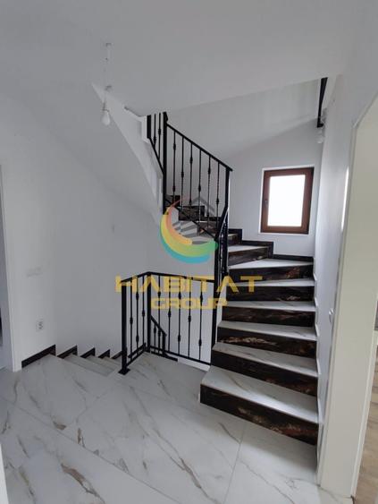 Vila p+1+m / 4 camere / com. Berceni / Comision 0% - 7