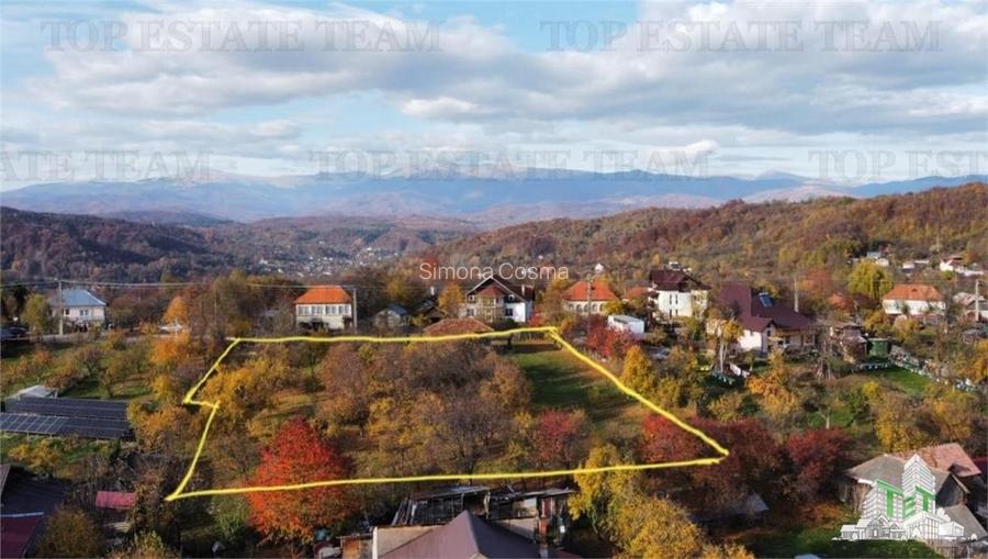 Teren intravilan Campulung  2.957 mp cu livada, anexa si acces utilitati, Campu