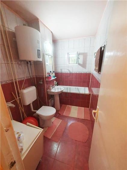 GIROCULUI - 3 CAM - DECOMANDAT  - 2BAI - SPATIOS - BLOC ANVELOPAT - ZONA LINISTI - 15