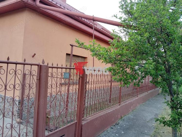 Casa in Dumbravita - 1