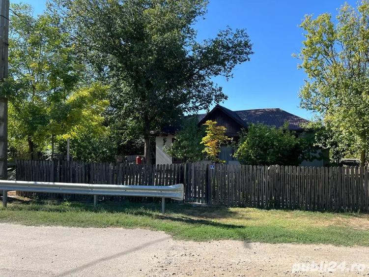 Titlu anun?: Casa batraneasca cu teren de 1850 mp o ora de Bucure?ti, o ora de mare - 3