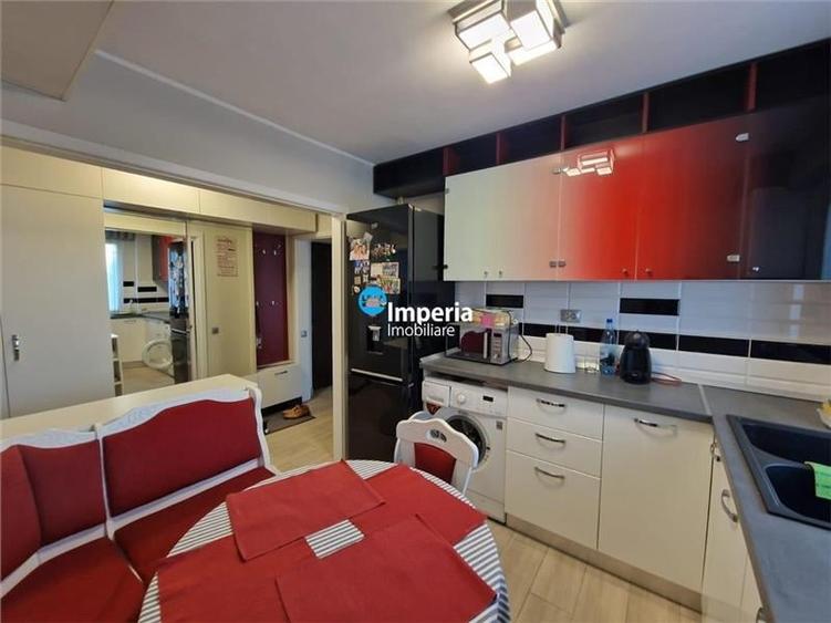 Apartament 3 cam, de vanzare, zona Tatarasi-Dispecer - 3