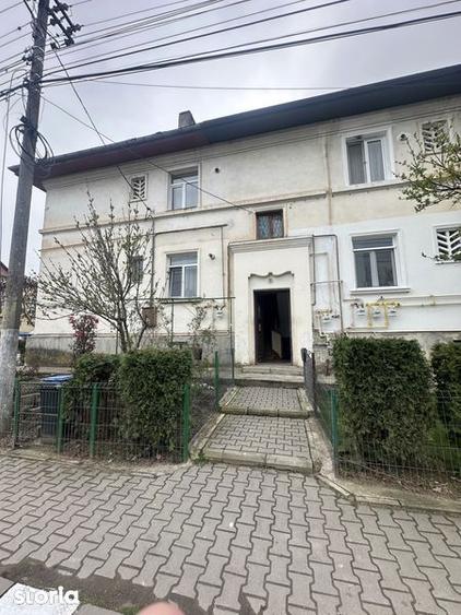 Apartament Plopeni 2 camere + Garaj - 1