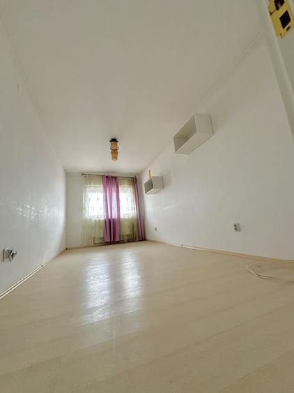 Apartament de vanzare cu 4 camere Ampoi 1 - 4