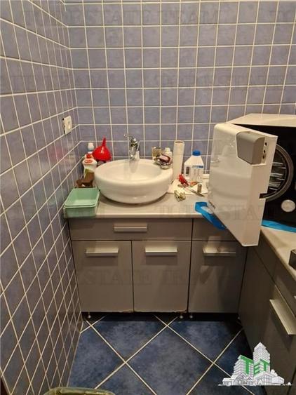 Cabinet stomatologic de inchiriat, afacere la cheie , 70 mpu , zona centrala, co - 17