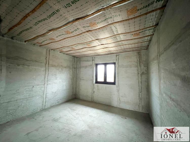 Casa noua semifinisata de vanzare in Sard - 8