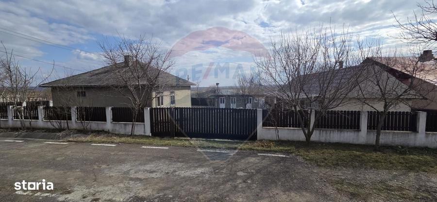 Casa / Vila cu 4 camere de vanzare - 14