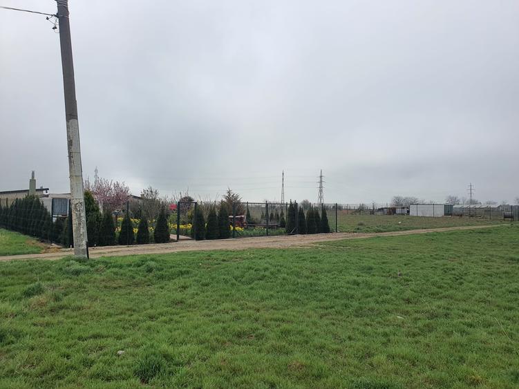 Teren Construcții intravilan de 2000 mp, în Km 5