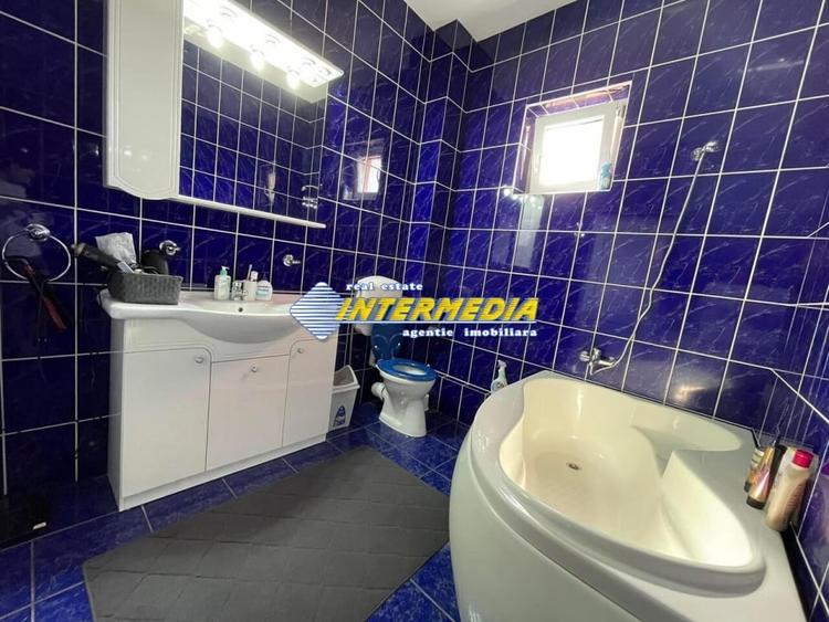 Casa D+P+E vanzare Finisata si  500 mp Teren toate utilitatile strada asfaltata - 4