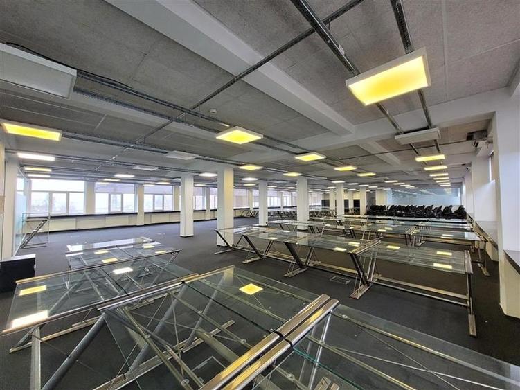 Vanzare cladire pretabil clinica - Republica - 2