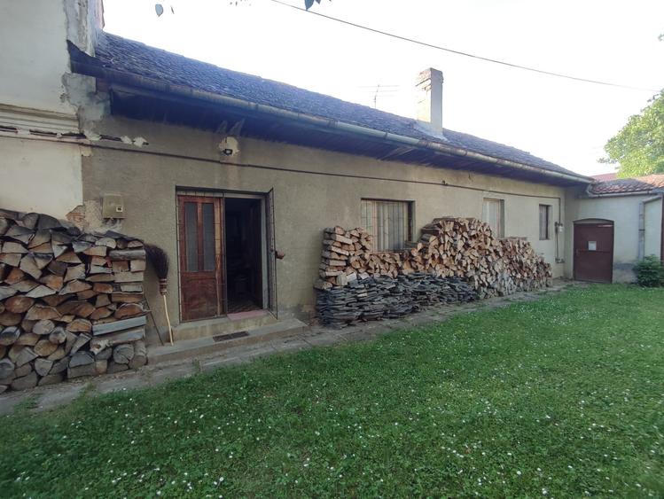 Casa individuala cu 4 camere, teren 1450 mp, Cristian. - 3