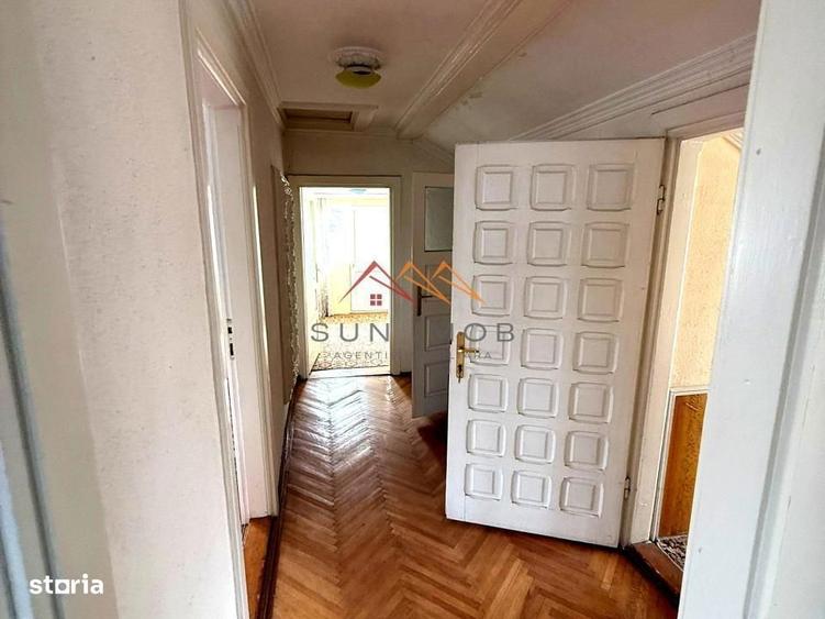 Vila 7 camere, an 1984, garaj, terasa, teren 604 m2, Poiana Campina,PH - 4