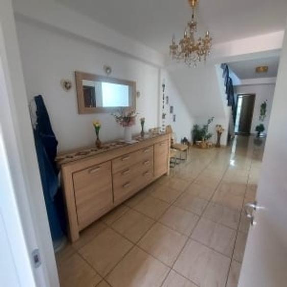 Casa individuala de vanzare- zona Fundeni - 13