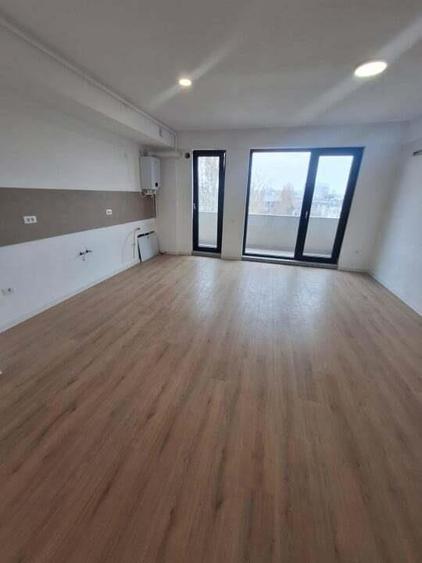 Tomis III , birouri, imobil 2023, LOC DE PARCARE PROPRIU - 12