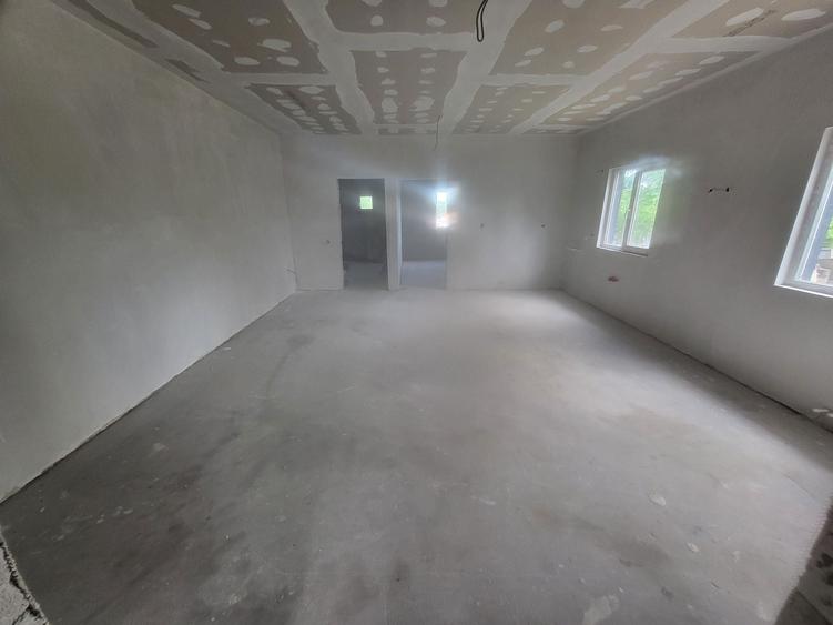 Propietar casa cu 3 camere in lumina zona centrala - 5