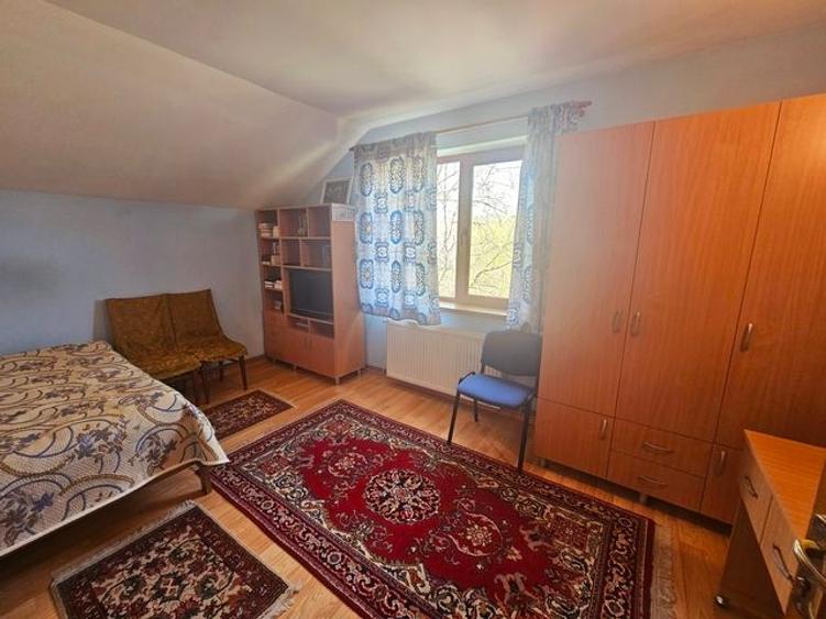 VILĂ ELEGANTĂ CU PRIVELIȘTE DEOSEBITĂ – VALENII DE MUNTE - 55