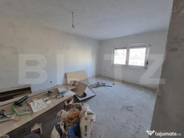 Garsoniera spa?ioasa de vanzare, etaj 2/4, zona central - 4