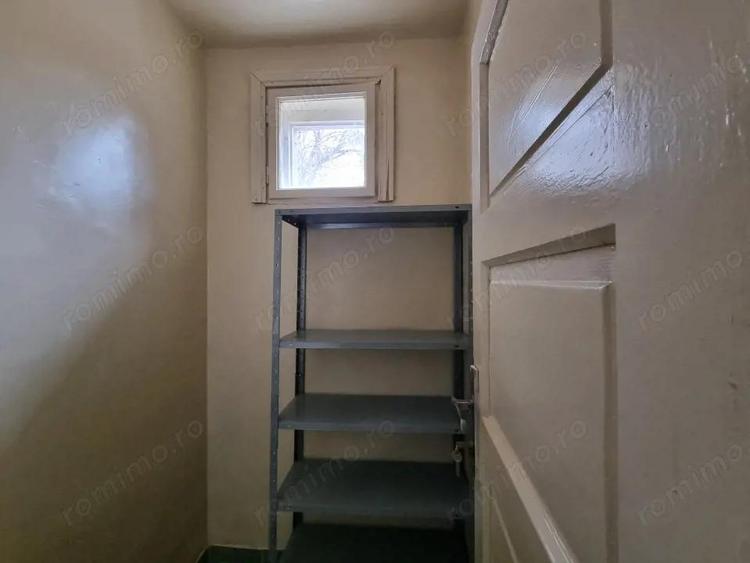 Casa Strada Miori?ei- renovata - potrivita pentru birou, educa?ie etc - 4